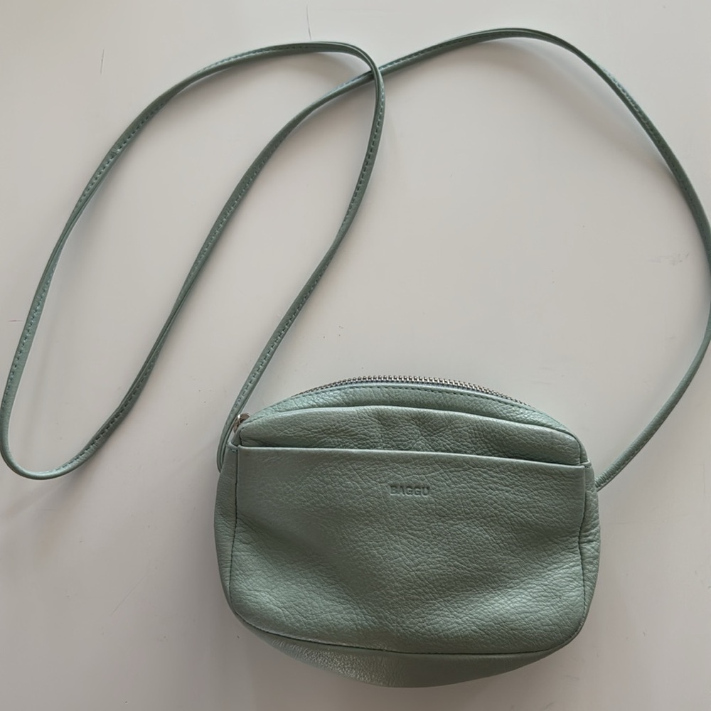 baggu mini leather crossbody bag - Picture 2 of 9